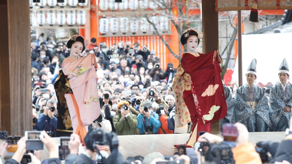 八坂神社節分祭の画像