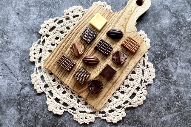チョコレートが並んだ画像