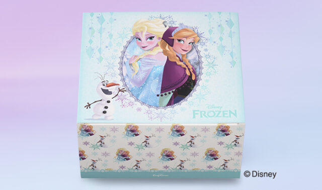 コージーコーナーのひな祭りケーキアナと雪の女王の包装箱