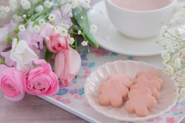 バラと桜のクッキー